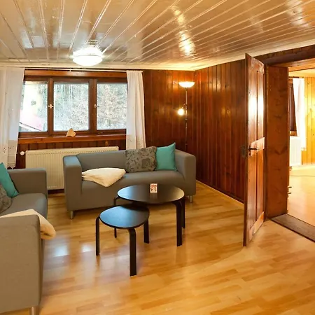 Wald-ferienhaus-seefried